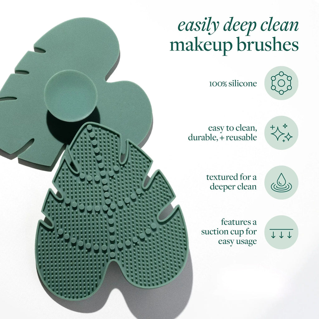 Silicone Makeup Brush Cleaning Pad with Suction Cup, a Makeup Brush Cleaning Tool Suitable for Brushes and Powder Puffs.
